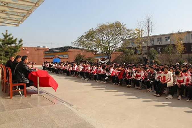 学生前图